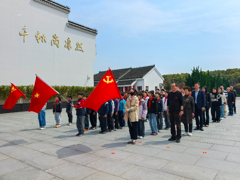 缅怀英烈铸忠魂 党建引领育新人—...